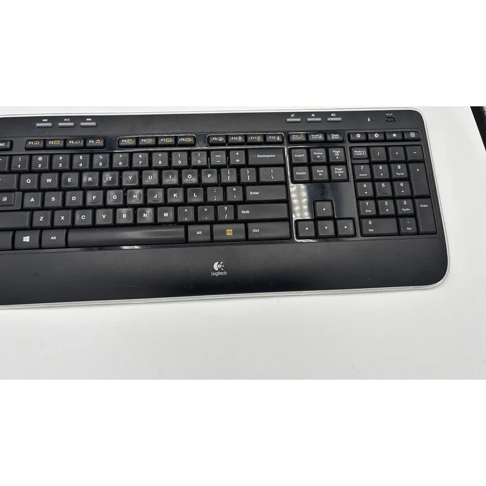 Logitech K520 Wireless Keyboard Unisex OS Black Media Keys Ergonomic Slim PC